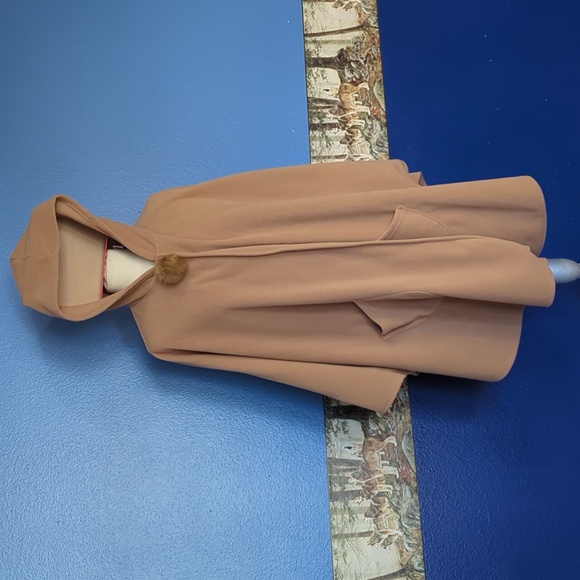 Le Moda Sweaters - Le Moda poncho